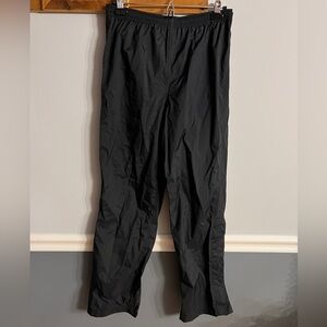 EUC L.L.Bean Black Nylon Rain Pants Small Regular Zip Leg Waterproof